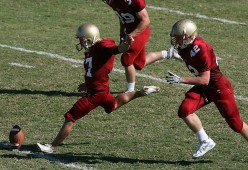 华体会体育备用网站-CBA赛场燃起中国篮球激情，中国篮球cba说事