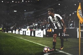 华体会在线登陆-CBA赛场燃起中国篮球火焰，cba职业篮球赛现场